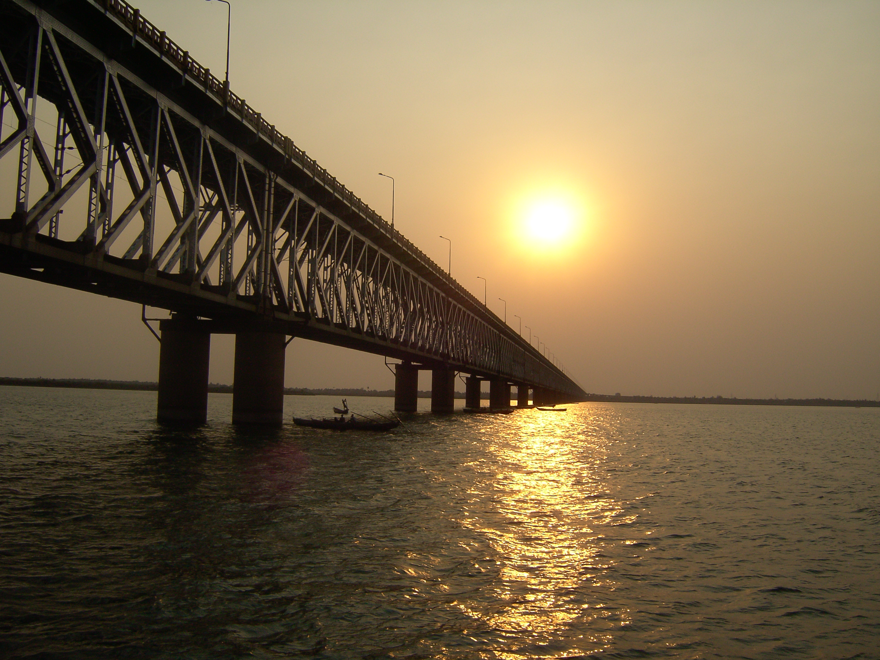 Rajahmundry to Papikondalu